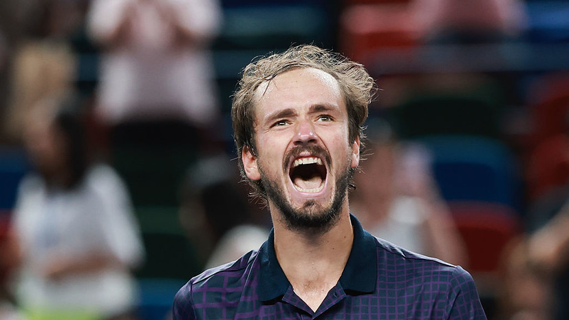 Медведев проиграл 54-й ракетке мира в полуфинале турнира ATP в Шанхае