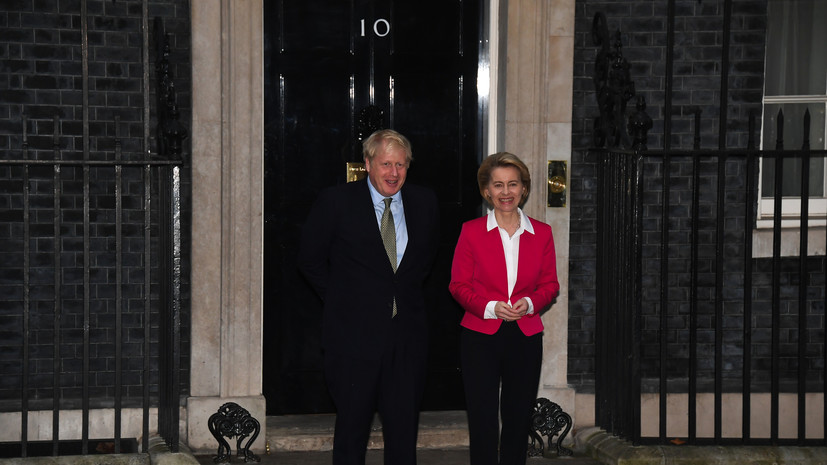 Журналист Боуз: надо отправить фон дер Ляйен и Джонсона на фронт