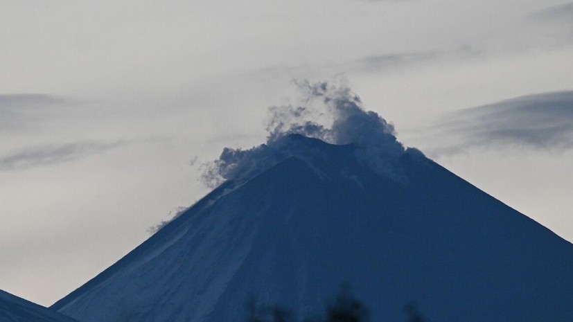 На Камчатке после выброса на вулкане Ключевском ожидают пеплопад