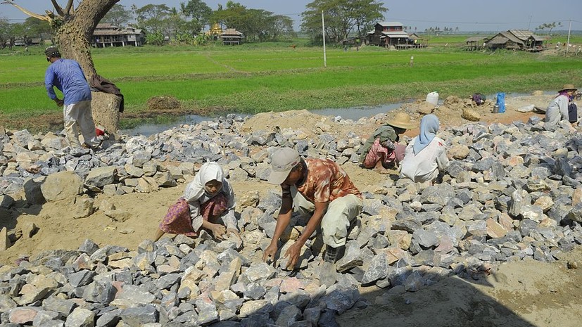 Дипломат Ильин рассказал, что делать при попадании в рабство в Мьянме