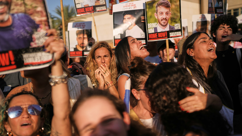 Первые семь освобождённых заложников переданы армии Израиля в секторе Газа