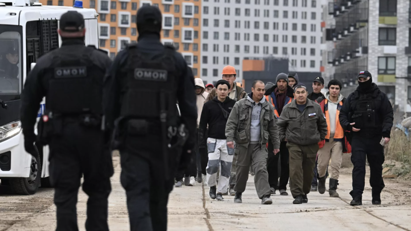 Володин: за восемь месяцев за пределы России выдворили 35 тысяч мигрантов