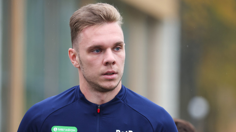 Глушенков назвал Карпина своим в доску тренером