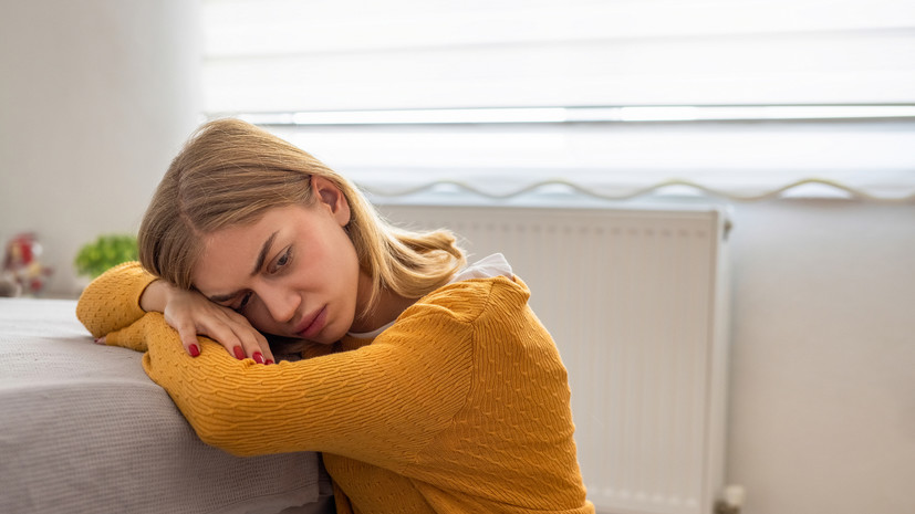 Психолог Сальникова посоветовала дать себе время, чтобы пережить расставание
