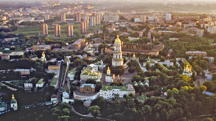 Экс-министр Милованов: Украине потребуются миллионы мигрантов