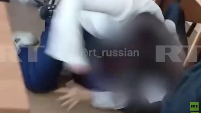 Мать избившей одноклассников в Приморье школьницы рассказала о нападках на дочь