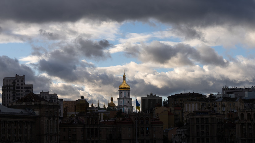 «СТРАНА.ua»: в центре Киева отключили свет