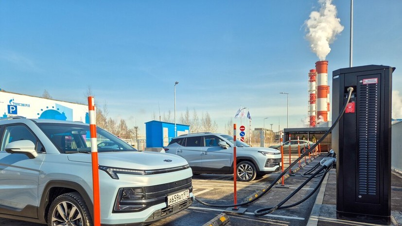 Автоэксперт Кадаков: электромобили вряд ли опаснее бензиновых