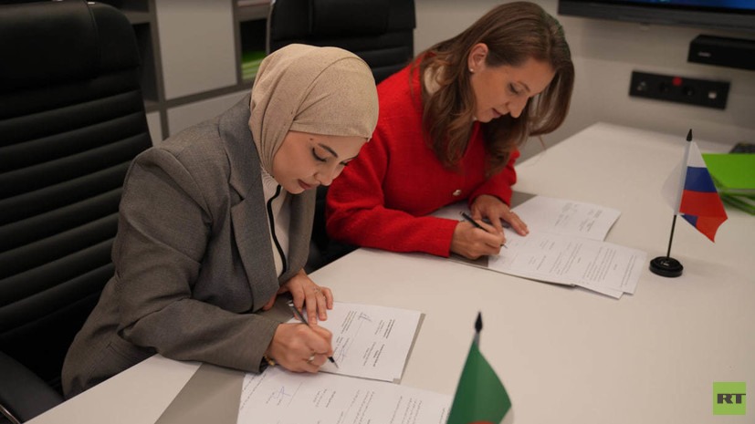 RT Arabic и алжирский телеканал Elchorouk подписали меморандум о сотрудничестве