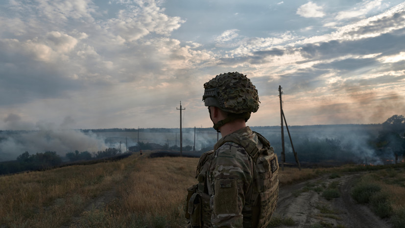 Минобороны: ВСУ сбросили восемь управляемых бомб в зоне СВО