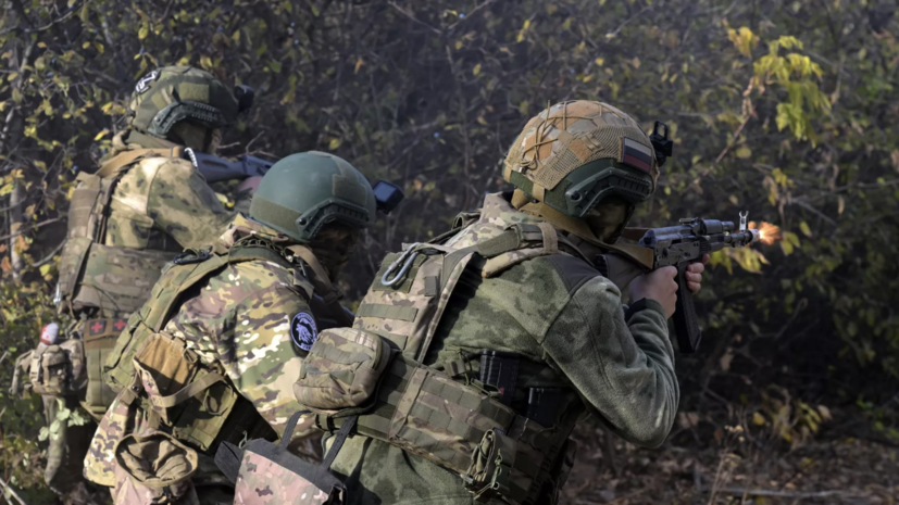 МО: с освобождением Алексеевки под контроль взято 8 квадратных километров земель