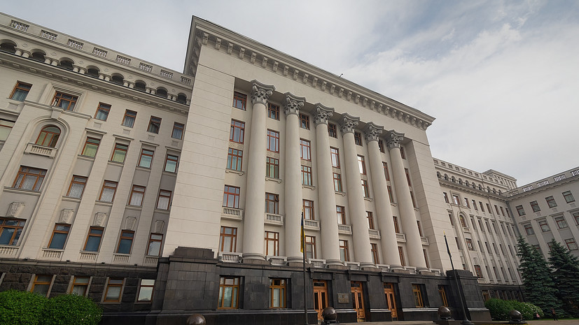 В администрации Киева сообщили о подготовке эвакуационных автобусов на случай ЧС