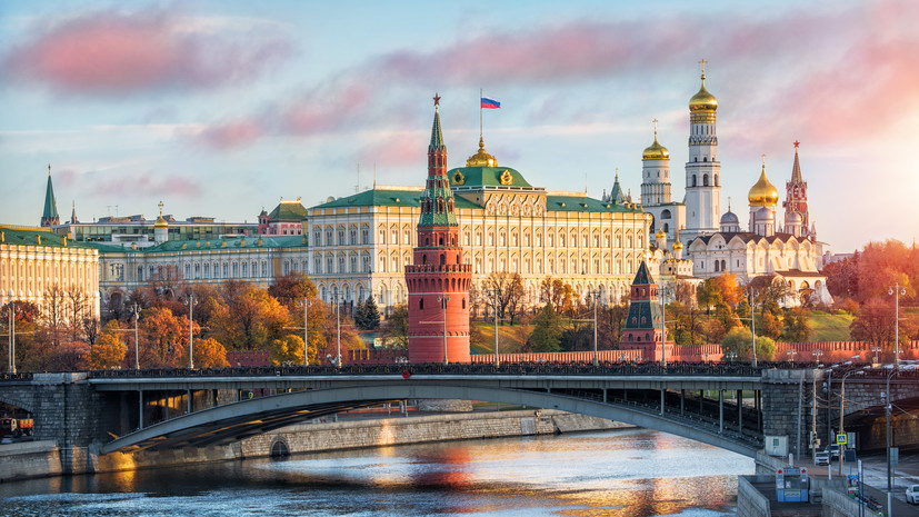Песков подтвердил, что Путин говорит по телефону с Трампом Песков подтвердил, что Путин говорит по телефону с Трампом