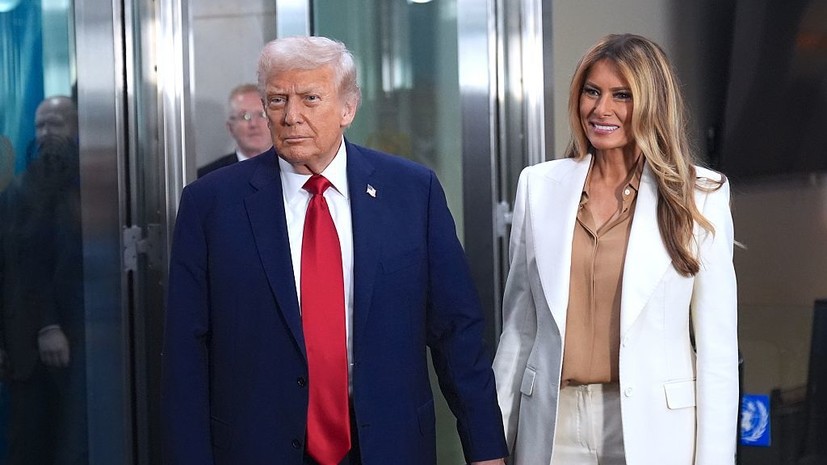 Путин попросил Трампа передать Меланье наилучшие пожелания
