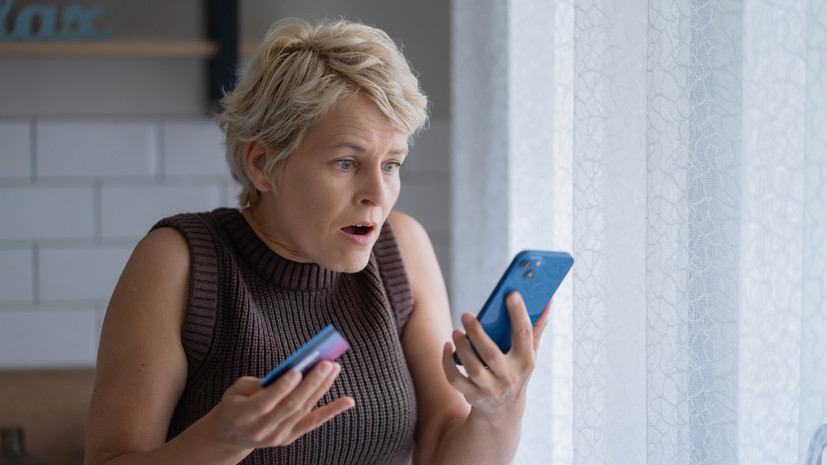 Россиянам объяснили, что делать при зачислении средств на карту «по ошибке»