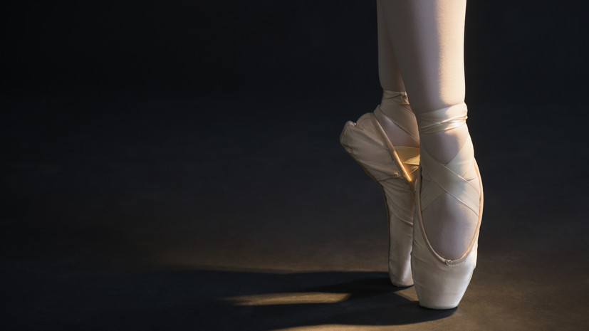 SHOT: премьер Большого театра Лобухин травмировался во время балета