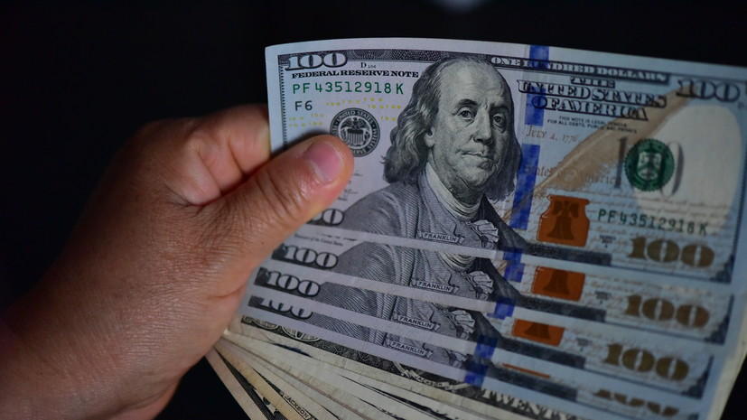 Аналитик Андреев: доллар останется в пределах 80 рублей до декабря