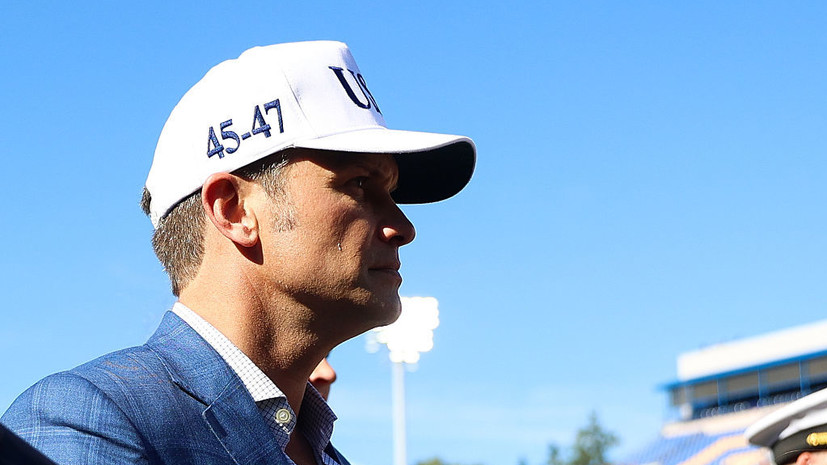 В Пентагоне отшутились в ответ на вопрос о галстуке Хегсета с российским флагом