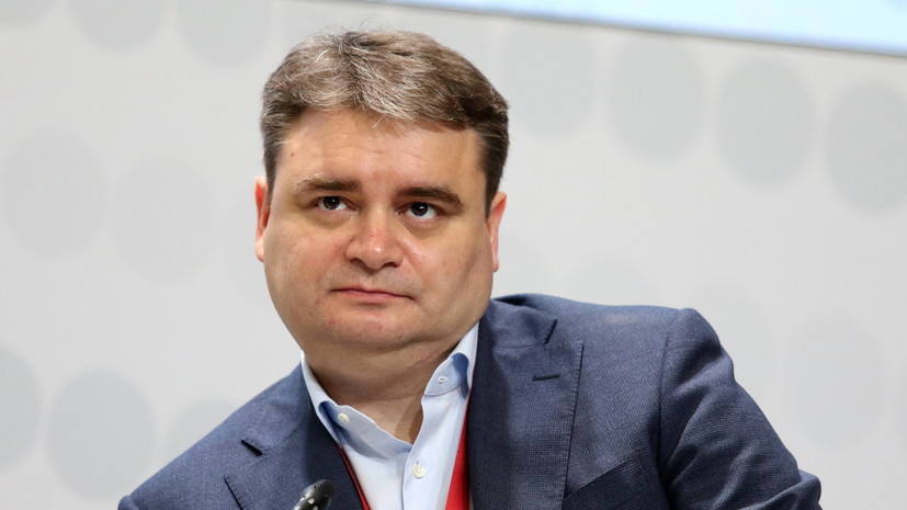 Первого замглавы Минпромторга Осьмакова освободили от должности