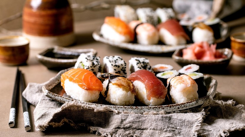 Гастроэнтеролог Титова: большие сеты роллов вредны для поджелудочной железы