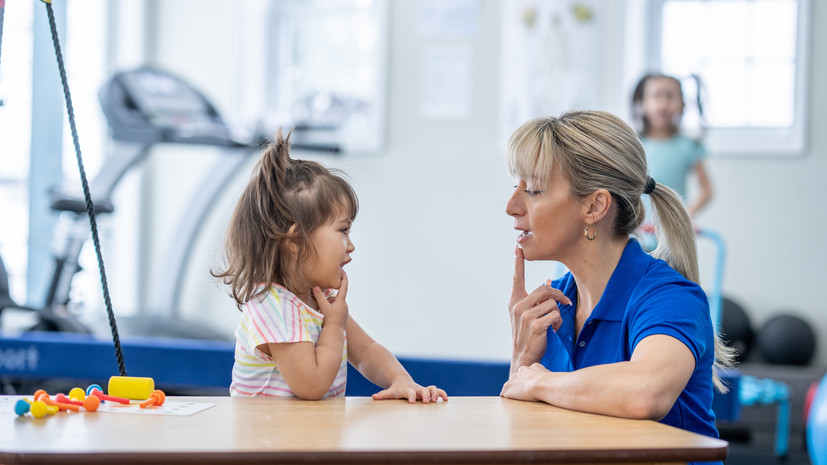 Логопед: игры на представление пространства помогают детям лучше усваивать знания