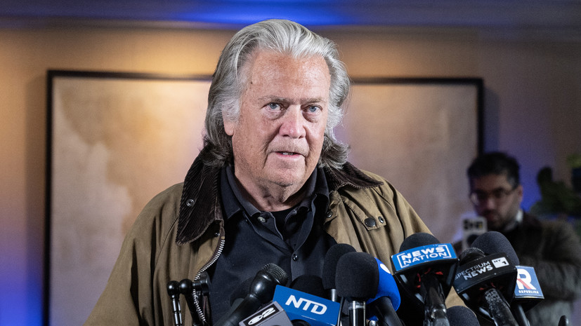 Трампа перед встречей с Зеленским в феврале консультировал Стив Бэннон