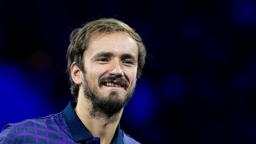 Медведев обыграл Боржеша и вышел во второй круг турнира в Вене