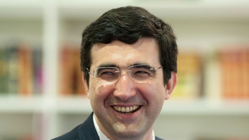 Дворкович: я лично точно не поддерживаю, что говорит и делает Крамник в последнее время