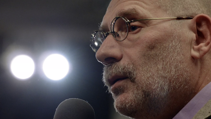 Иноагенту Борису Акунину заочно предъявлено обвинение