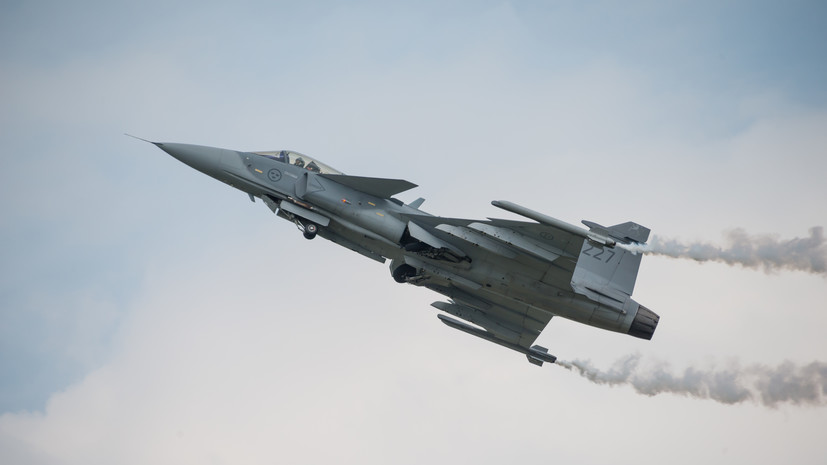 Швеция рассматривает поставку Киеву истребителей Gripen за счёт активов России