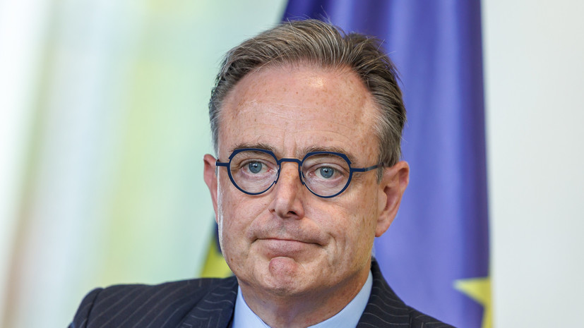 Де Вевер отверг свою характеристику как «плохого парня» из-за активов России