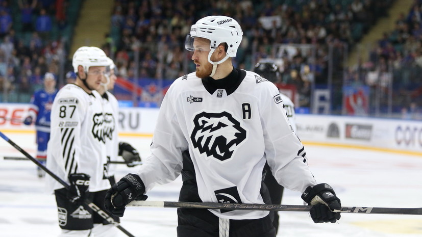 Защитник «Трактора» пропустит пять матчей за атаку арбитра