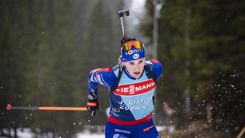 Французскую биатлонистку Симон приговорили к тюремному сроку за кражу