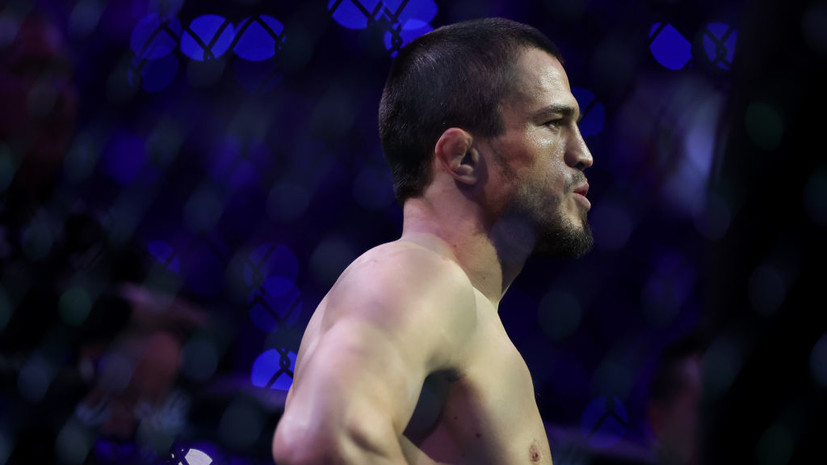 Махачев поддержал Умара Нурмагомедова перед боем на UFC 321