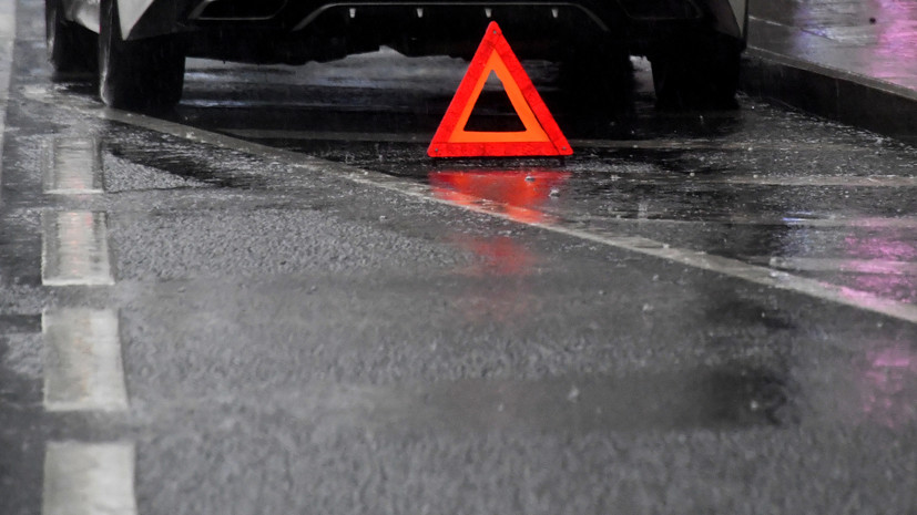 В Самаре в ДТП с участием автобуса и легковушки пострадали семь человек