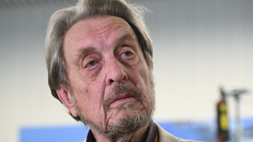 Отец Маска объяснил, почему посетил матч КХЛ