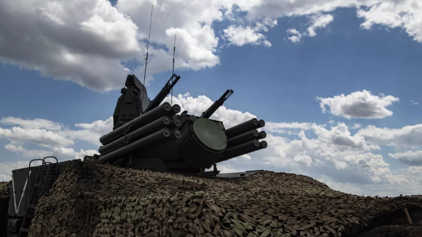 Средства ПВО уничтожили 22 беспилотника ВСУ над тремя регионами России