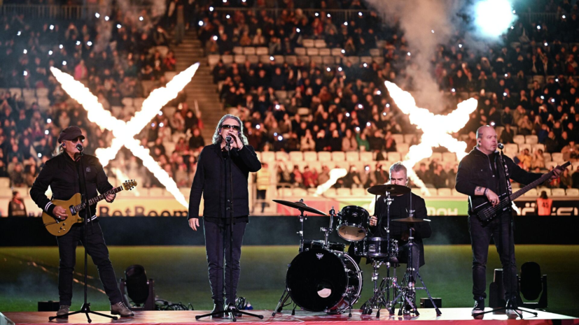 В «Золотом граммофоне» ввели номинацию за лучшее выступление на футбольном матче