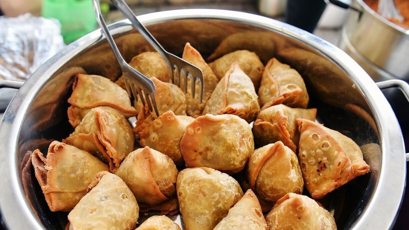 Диетолог Говорушко посоветовала не есть жареные пельмени на ночь