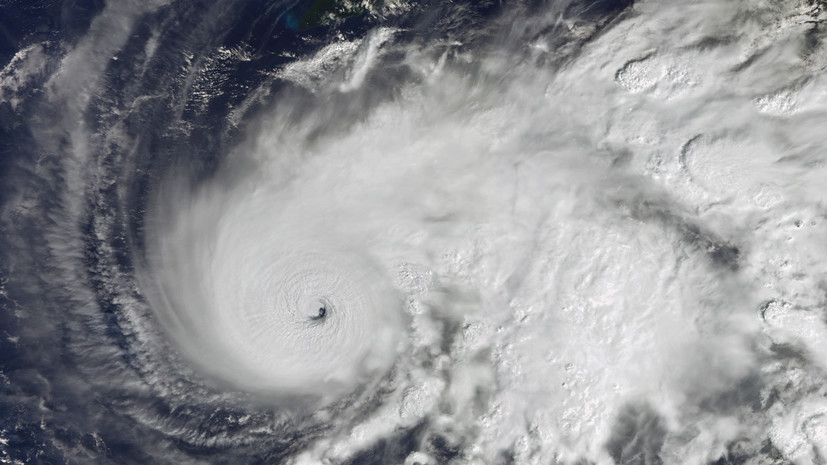 РСТ: туроператоры не получали жалоб от российских туристов из-за урагана на Кубе