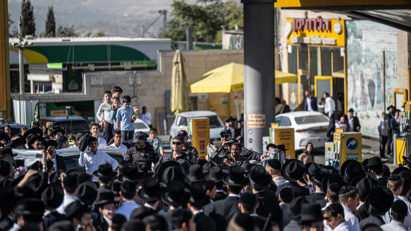 В Иерусалиме проходит многотысячная акция ортодоксов против призыва в армию