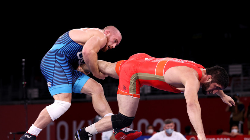 Садулаев назвал своим другом американского борца Снайдера