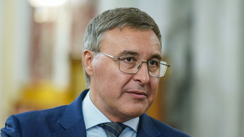 Фальков выступил на форуме иностранных выпускников российских вузов