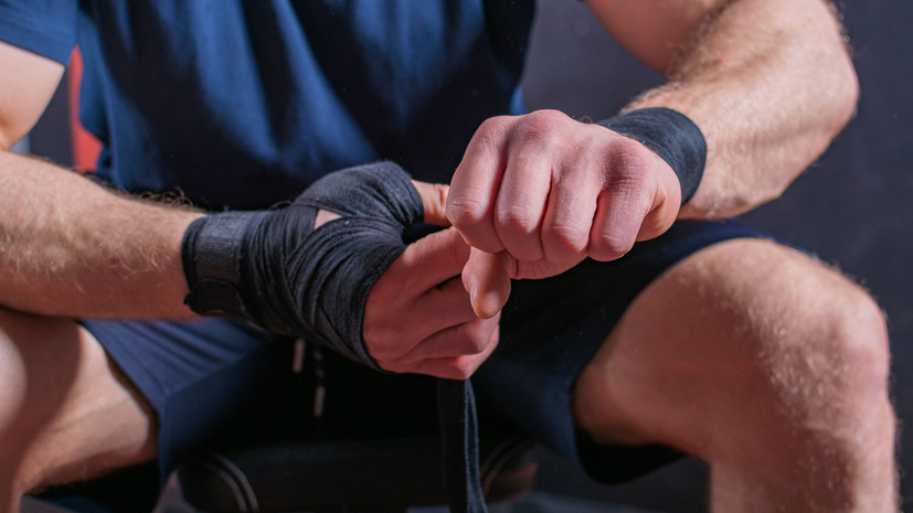 Участник получил перелом челюсти на тунире по боям на голых кулаках в Москве