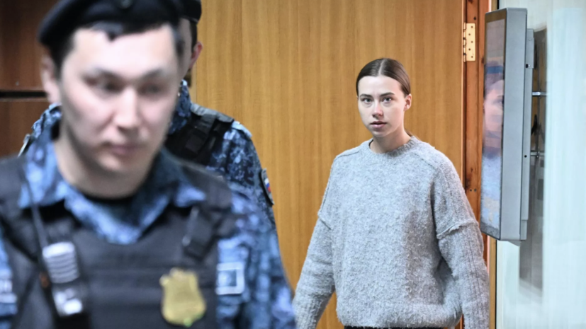 СК: дело блогера Митрошиной направлено в суд