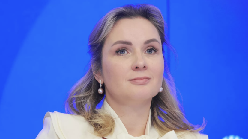 Львова-Белова: трое детей вернулись в Россию с Филиппин