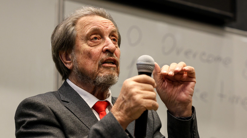 Отец Илона Маска обвинил производителей оружия в срыве саммита Россия — США