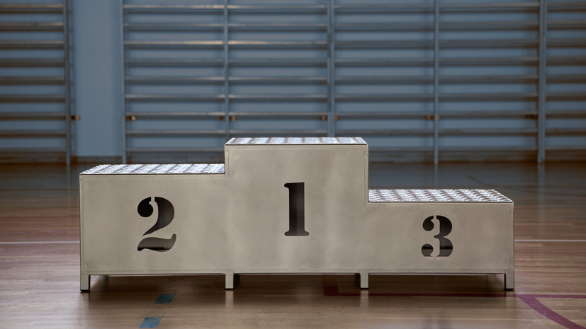 Украинки сфотографировались с россиянкой на пьедестале чемпионата Европы по роллер-спорту