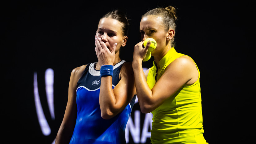 Кудерметова и Мертенс с поражения стартовали на Итоговом турнире WTA в парном разряде