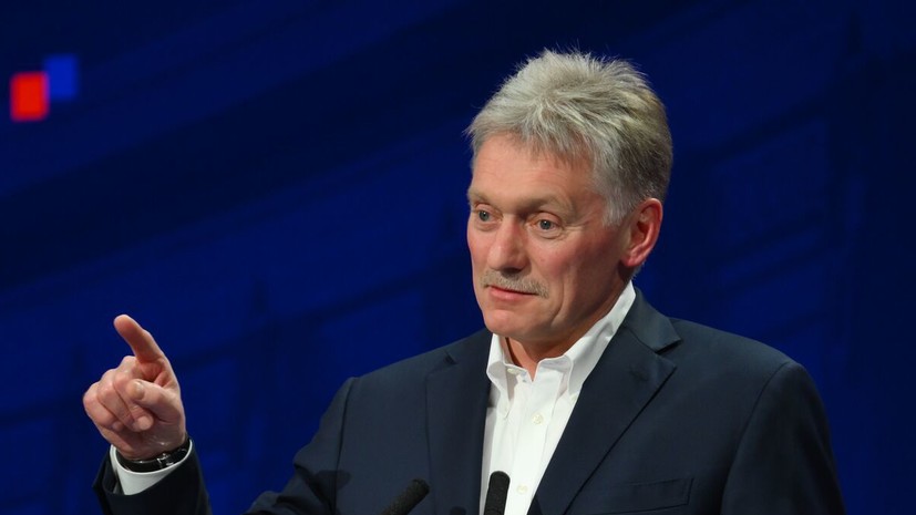 Песков: Россия внимательно наблюдает за тем, что происходит в Венесуэле